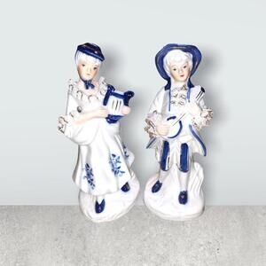 Vintage crown figurines approx 6" and hand done very upper scale  they are from